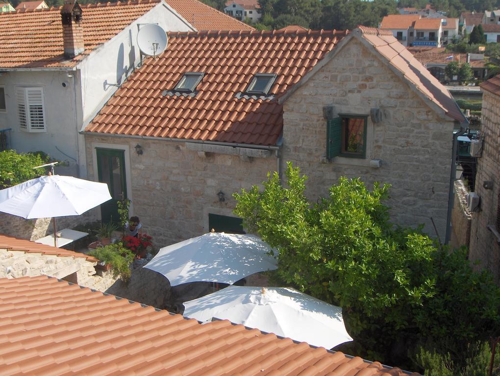 Guest House Lucijo Vrboska Kültér fotó