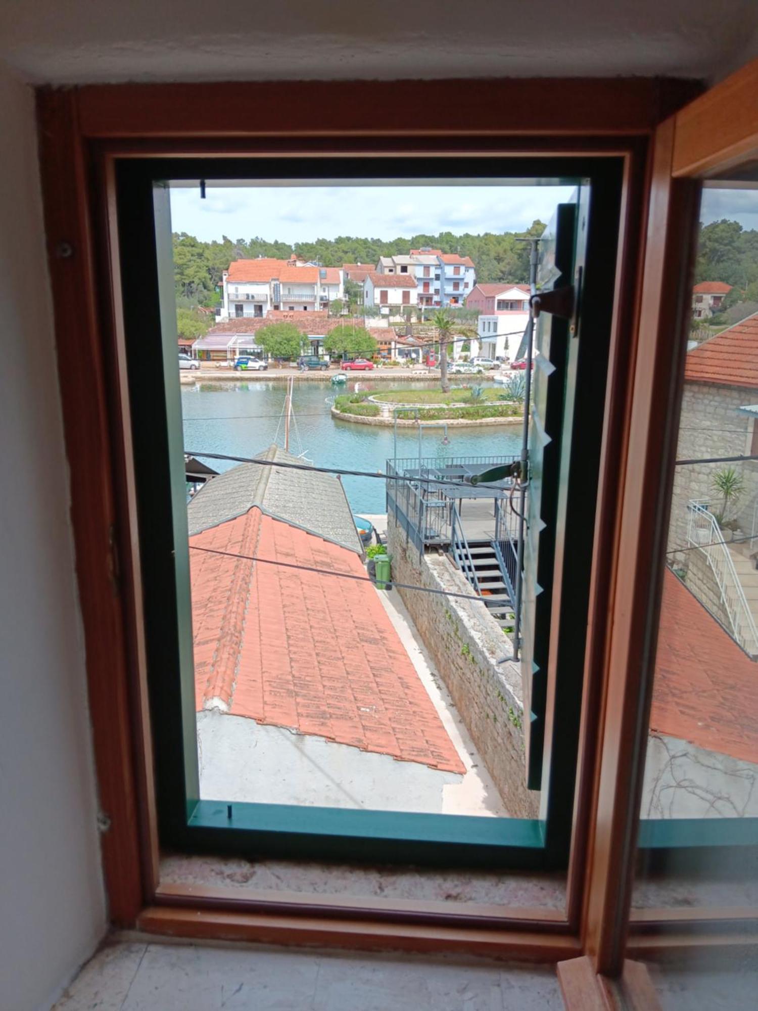 Guest House Lucijo Vrboska Szoba fotó